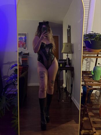 Full leaked Dreamxrgxrl private onlyfans photo