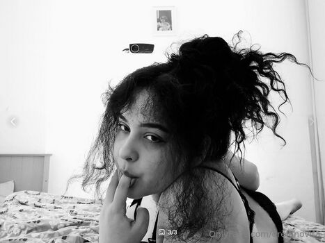 Full leaked Dreianova page private onlyfans photo