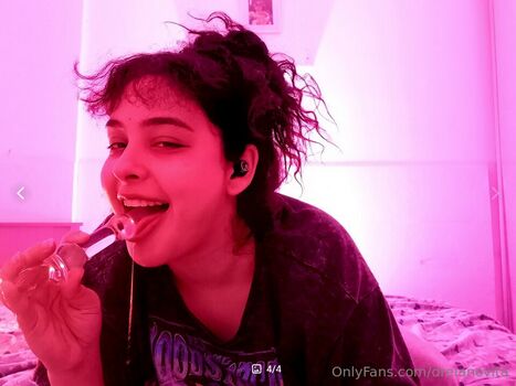 Full leaked Dreianova private onlyfans photo