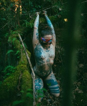 Full leaked Dripandgold private onlyfans photo