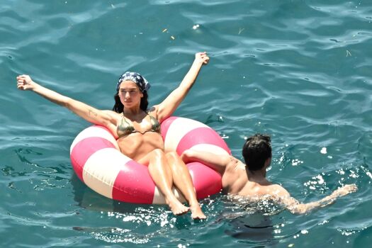 Full leaked Dua lipa  page private onlyfans photo