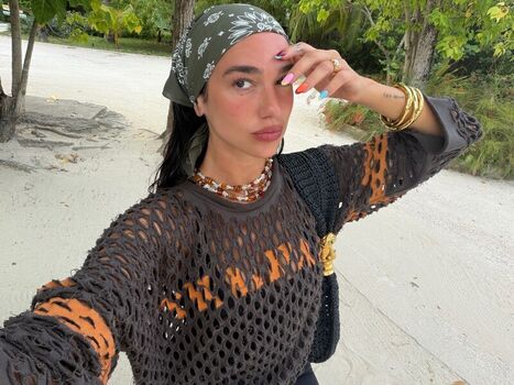 Dua Lipa