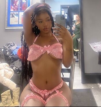 Full leaked Duchessdiorr private onlyfans photo