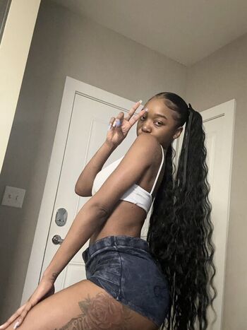 Full leaked Duchessdiorr private onlyfans photo