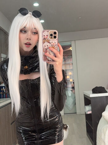 Full leaked Duckie cos page private onlyfans photo