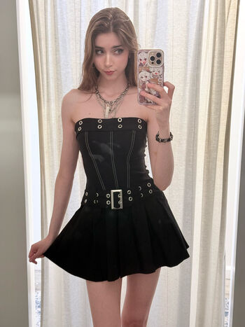 Full leaked Duckie cos  page private onlyfans photo