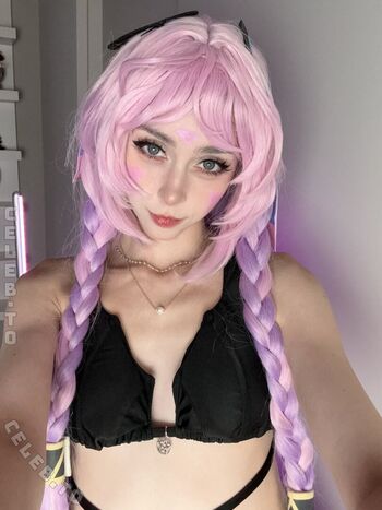 Full leaked Duckie cos page private onlyfans photo