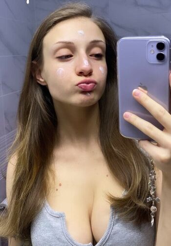 Full leaked Duckiedoll private onlyfans photo
