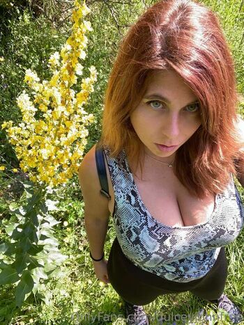 Full leaked Dulceyjohn private onlyfans photo