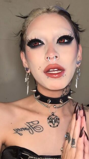 Full leaked Dumbdaisy private onlyfans photo