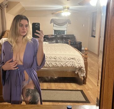 Full leaked Dumbbitchmurphy private onlyfans photo