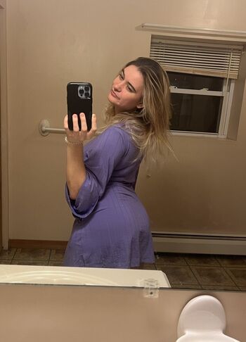 Full leaked Dumbbitchmurphy private onlyfans photo