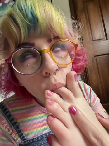 Full leaked Dutifuldolly private onlyfans photo