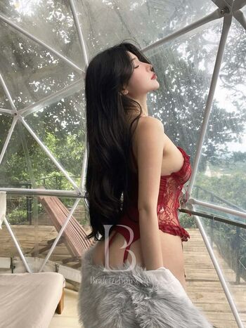 Full leaked Duyenn hipp private onlyfans photo