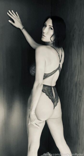 Full leaked Dylan ryder page private onlyfans photo