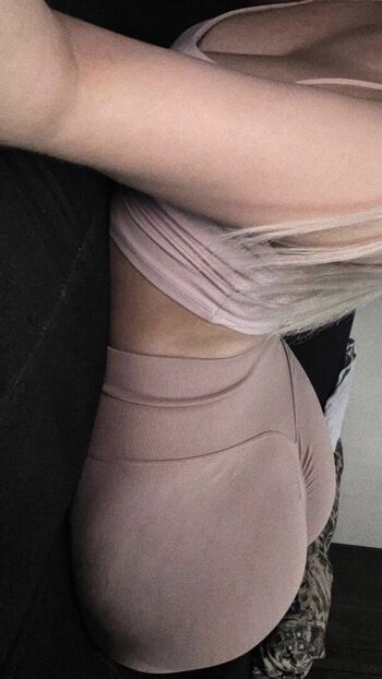 Full leaked Dzana baby private onlyfans photo