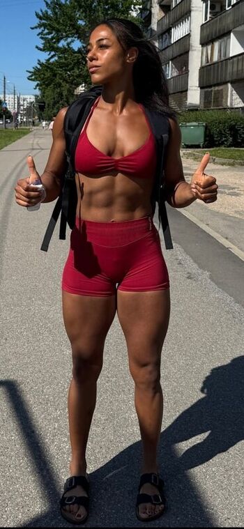 Full leaked Dzoanna fit private onlyfans photo