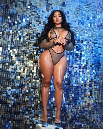 Full leaked E dot private onlyfans photo