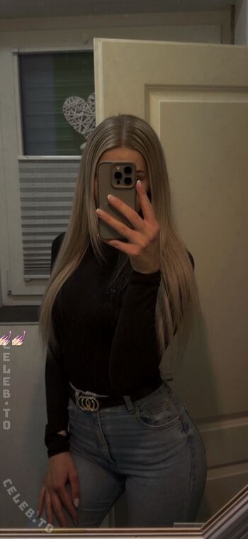 e46_blondie
