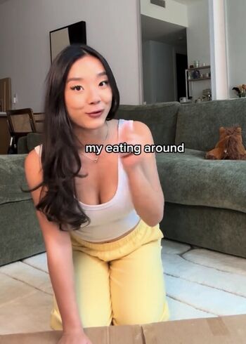 Full leaked Eatingalonediaries private onlyfans photo