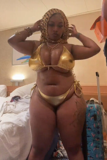 Full leaked Ebonybaddievids private onlyfans photo
