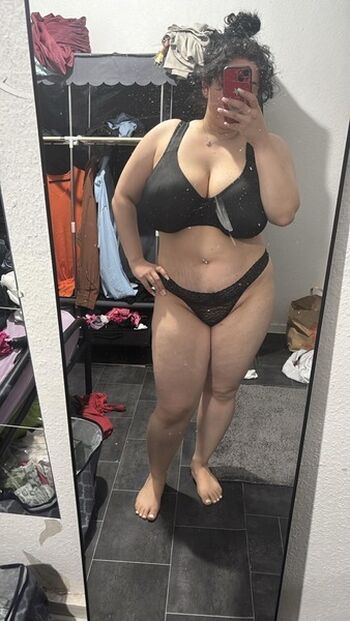 Full leaked Ebruuuu private onlyfans photo