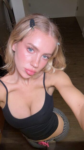 Full leaked Eden gross private onlyfans photo