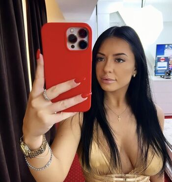 Full leaked Editholiviere private onlyfans photo
