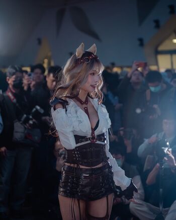 Full leaked Eeelyeee private onlyfans photo