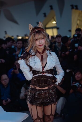 Full leaked Eeelyeee private onlyfans photo