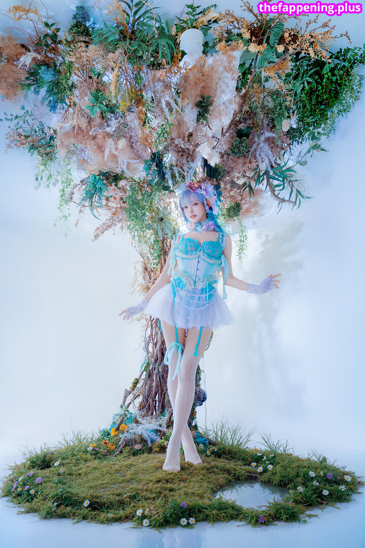 Ely Cosplay / Ely_eee / eeelyeee Nahá OnlyFans fotografie #213