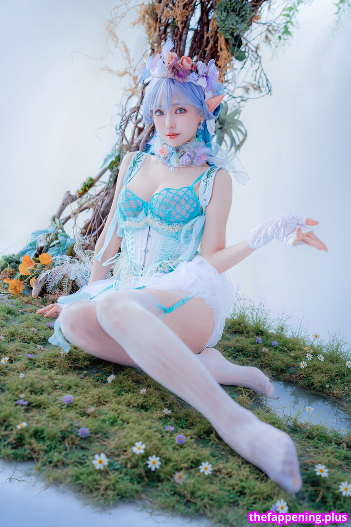 Ely Cosplay / Ely_eee / eeelyeee Nude OnlyFans Photo #215