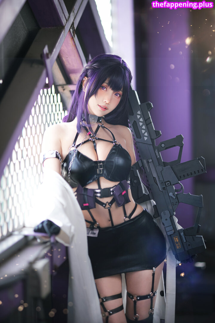 Ely Cosplay / Ely_eee / eeelyeee Nahá OnlyFans fotografie #256