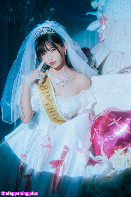Ely Cosplay / Ely_eee / eeelyeee ヌードOnlyFans写真 #315