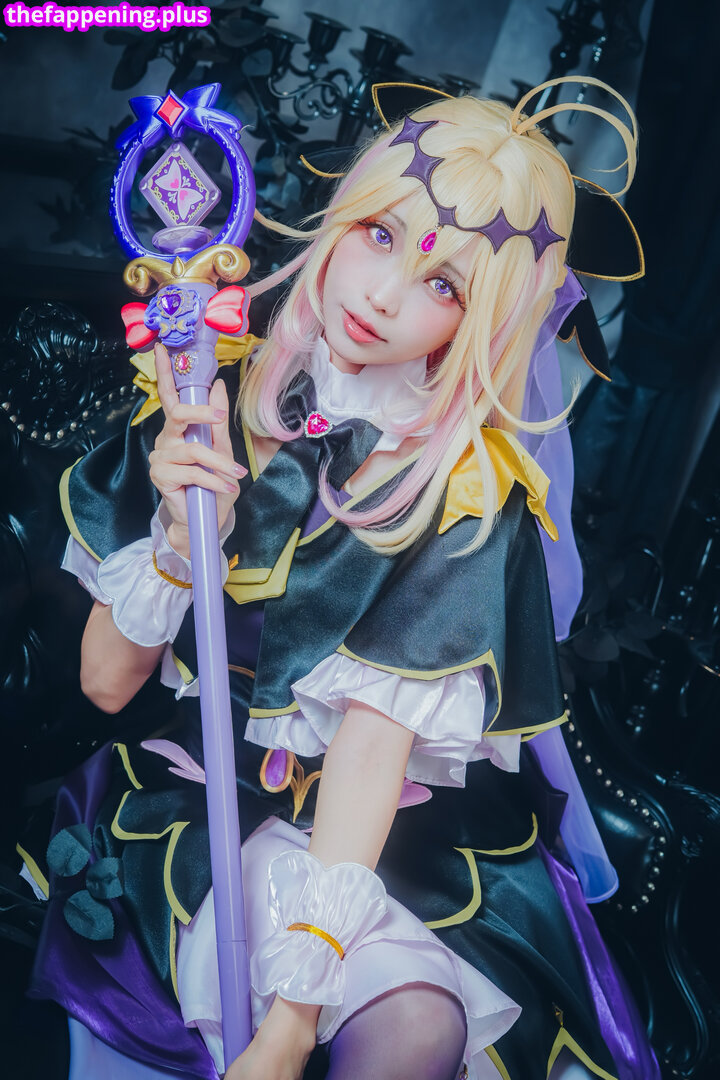 Ely Cosplay / Ely_eee / eeelyeee Nahá OnlyFans fotografie #369