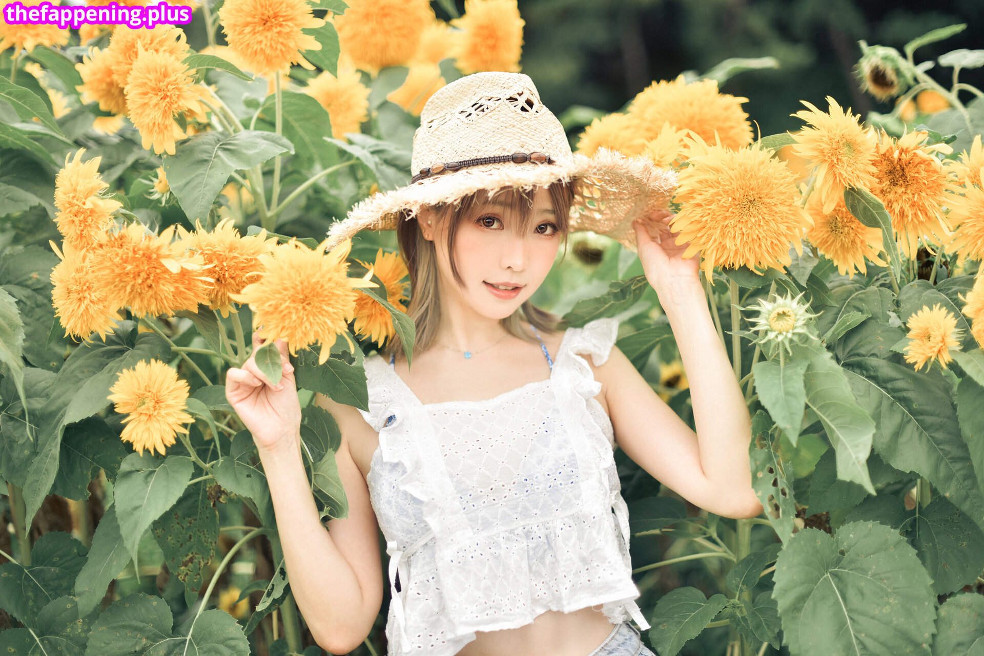 Ely Cosplay / Ely_eee / eeelyeee ヌードOnlyFans写真 #450