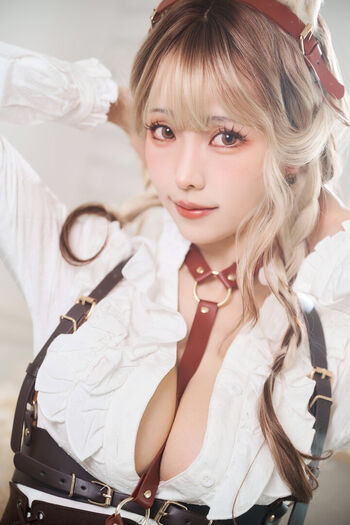 Full leaked Eeelyeee ely cosplay private onlyfans photo