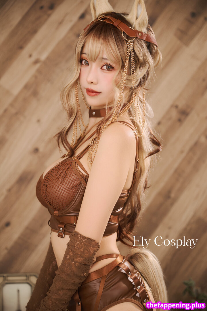eeelyeee / eeelyeee (Ely Cosplay) Foto OnlyFans Desnuda #37