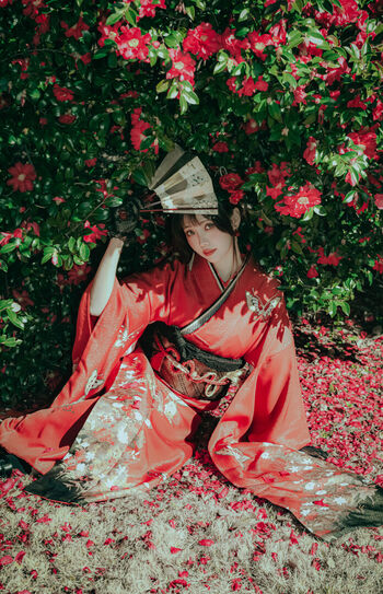 Full leaked Eeelyeee ely cosplay private onlyfans photo