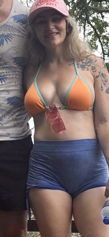 Full leaked Eeerinleigh private onlyfans photo