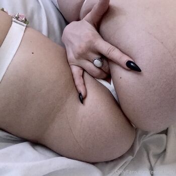 Full leaked Eerie bxby private onlyfans photo