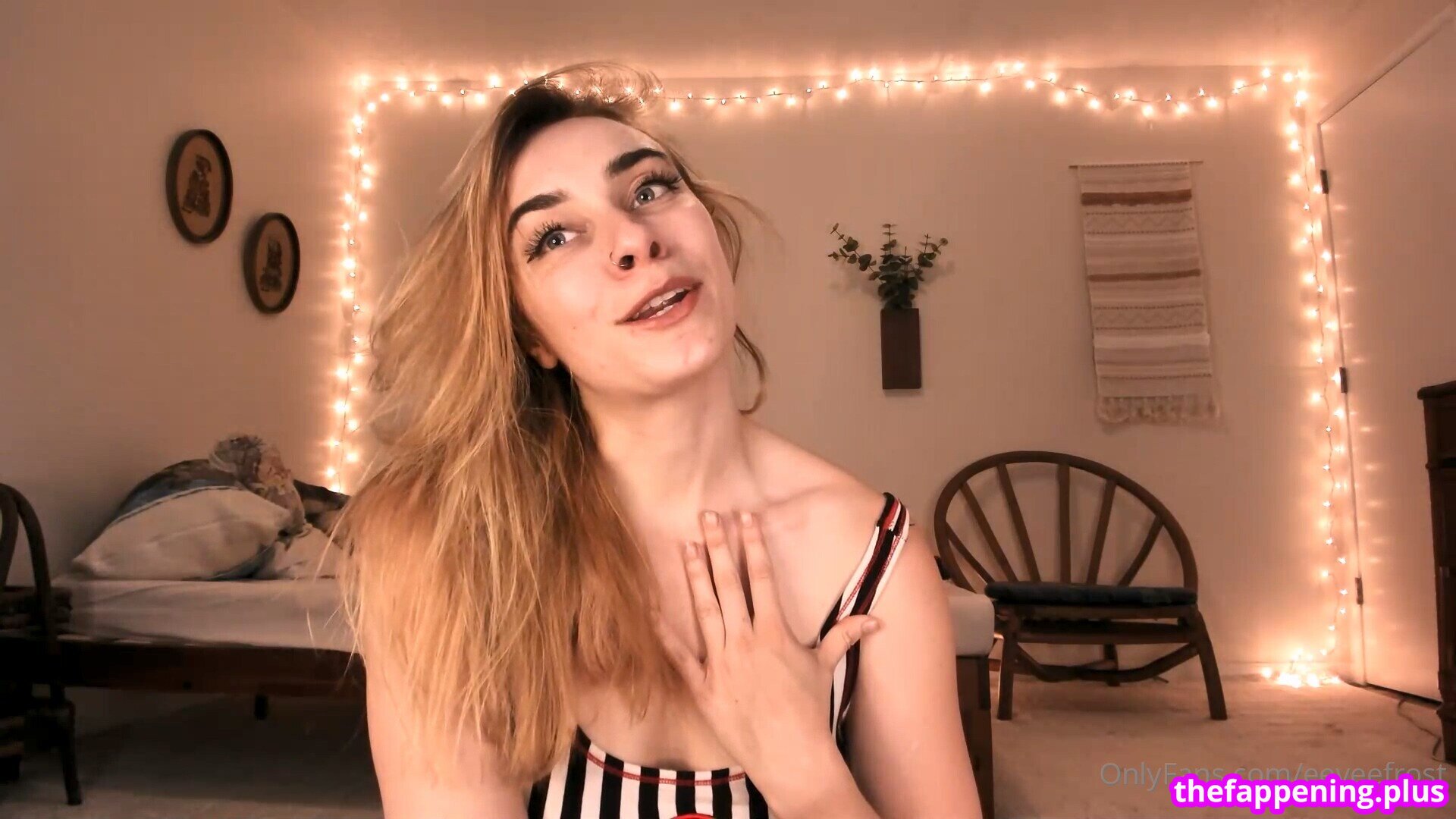 Eevee Frost / eeeveeebc / eeveefrost / https: Фото обнажённых OnlyFans #87