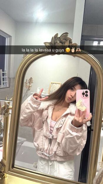 Full leaked Eeveenara eevee enara private onlyfans photo