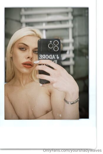 Full leaked Effume private onlyfans photo