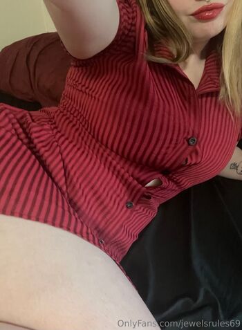 Full leaked Egirljewels page private onlyfans photo