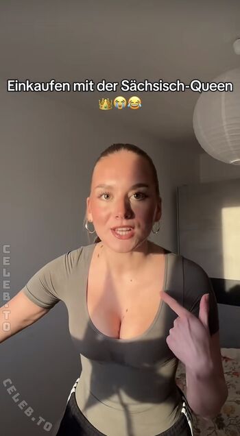 Full leaked Einfachlia private onlyfans photo