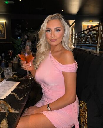 Full leaked El rowlandsxx private onlyfans photo