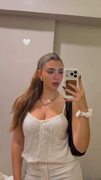Full leaked Ela be eri elabeeri ela beeri private onlyfans photo