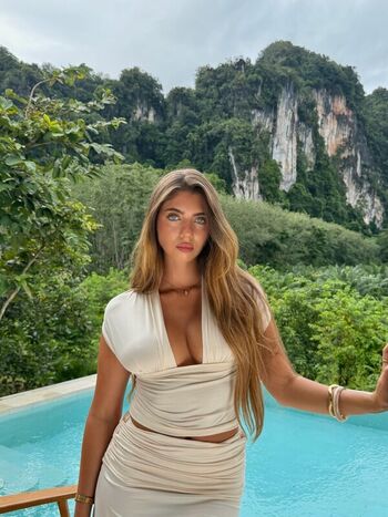 Full leaked Ela be eri private onlyfans photo