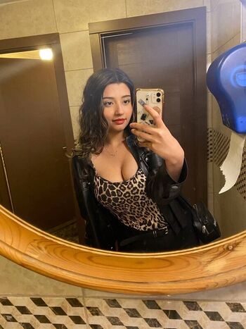 Full leaked Ela kavak page private onlyfans photo